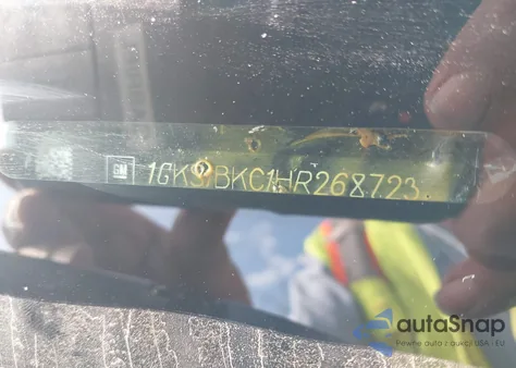 2018 GMC Yukon Slt из США, поврежденный, VIN 1GKS1BKC8JR105346